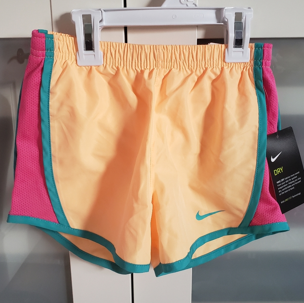 NIKE Girls Dri-Fit Running Shorts 6X NWT